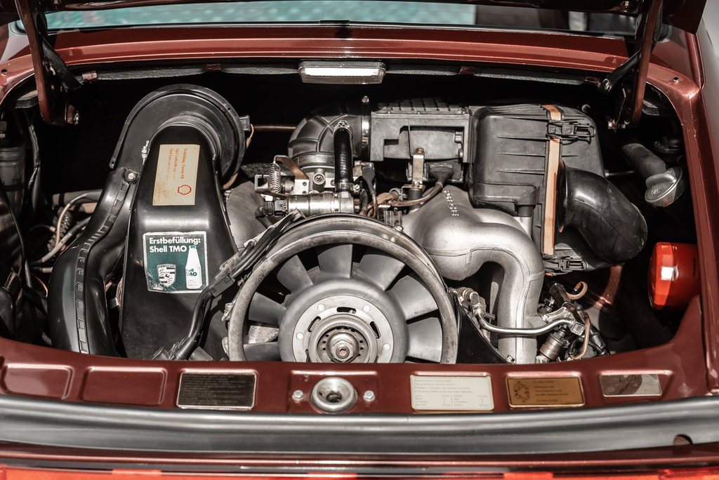 Porsche 911 Carrera 3.2