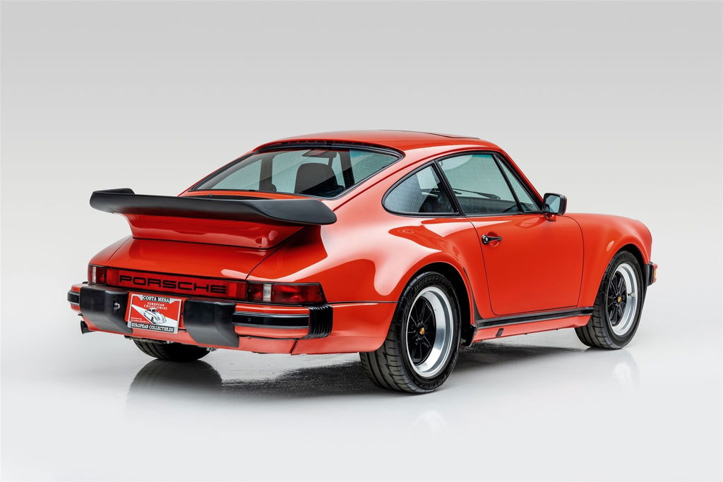 Porsche 911 Carrera 3.2 WTL