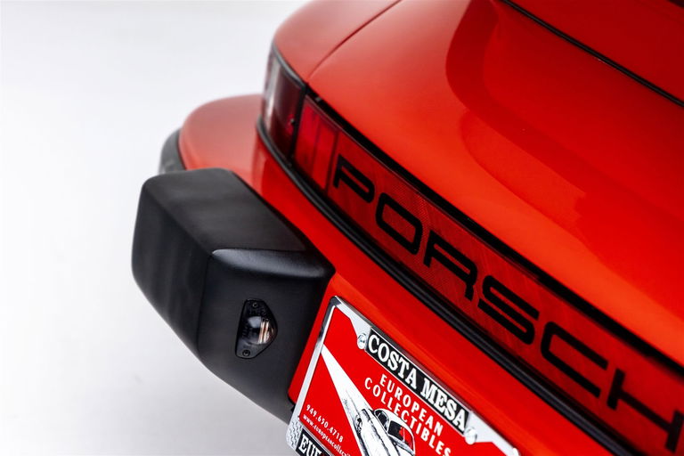 Porsche 911 Carrera 3.2 WTL