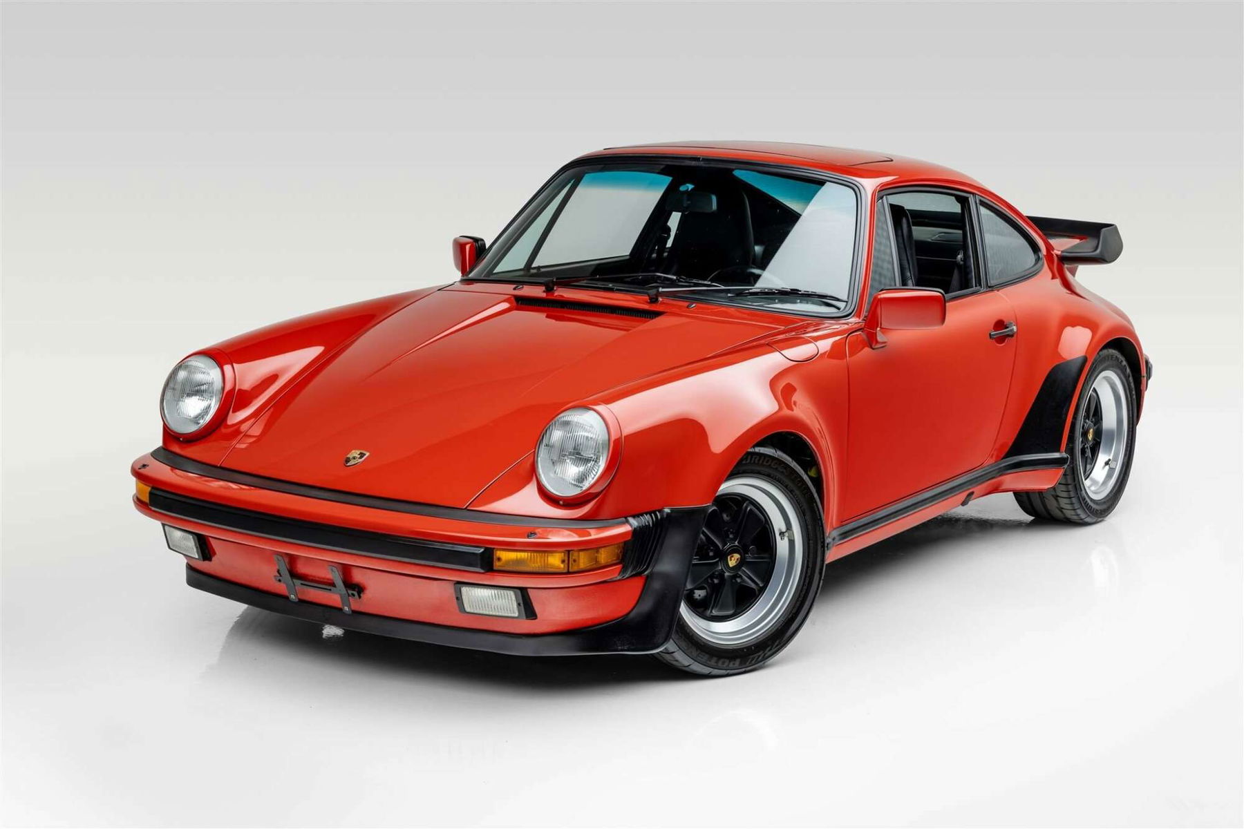 Porsche 911 Carrera 3.2 WTL 1986 - elferspot.com - Marketplace for ...