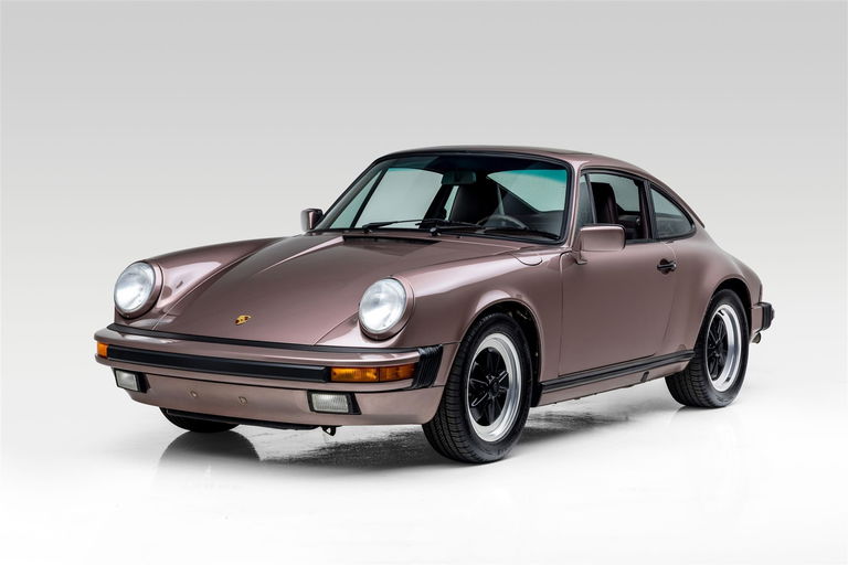 Porsche 911 Carrera 3.2 (US)