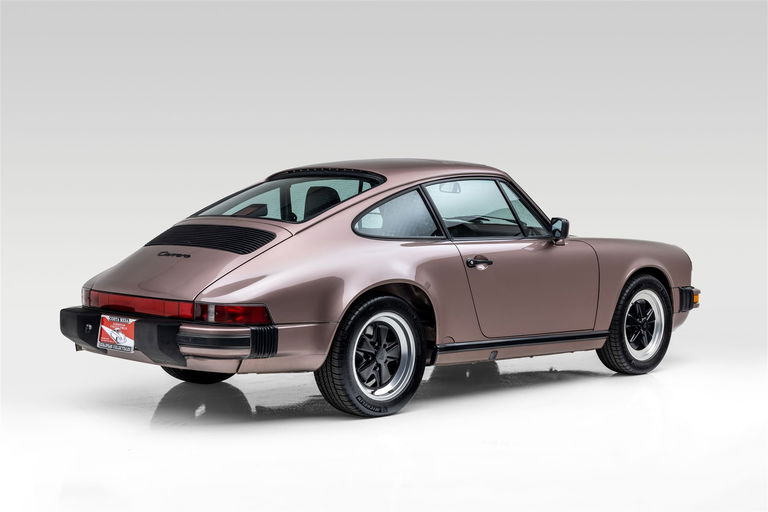 Porsche 911 Carrera 3.2 (US)