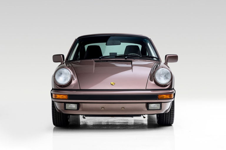 Porsche 911 Carrera 3.2 (US)
