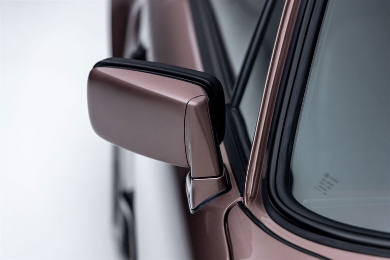 Porsche 911 Carrera 3.2 (US)