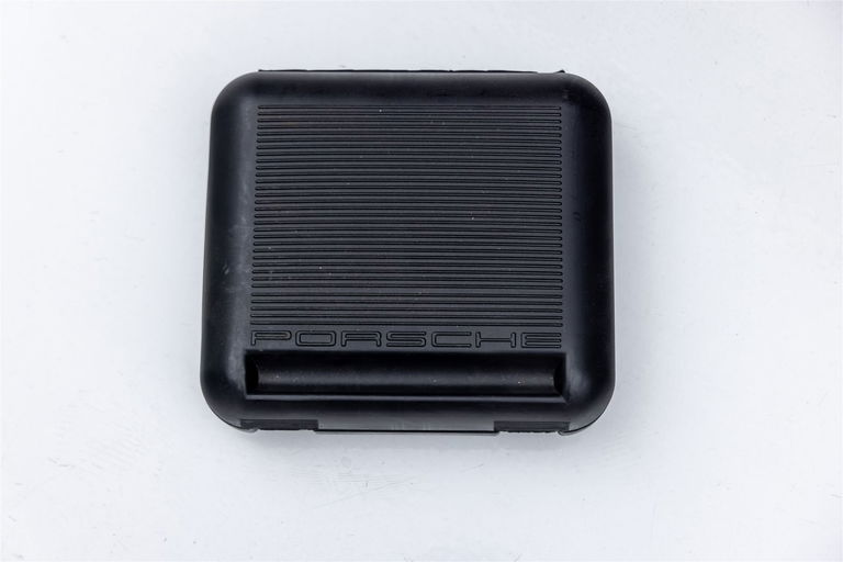 Porsche 911 Carrera 3.2 (US)