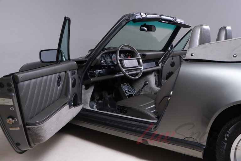 Porsche 911 Carrera 3.2 (US)