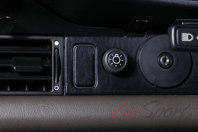 Porsche 911 Carrera 3.2 (US)