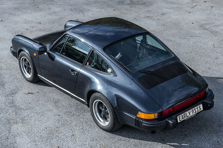 Porsche 911 Carrera 3.2