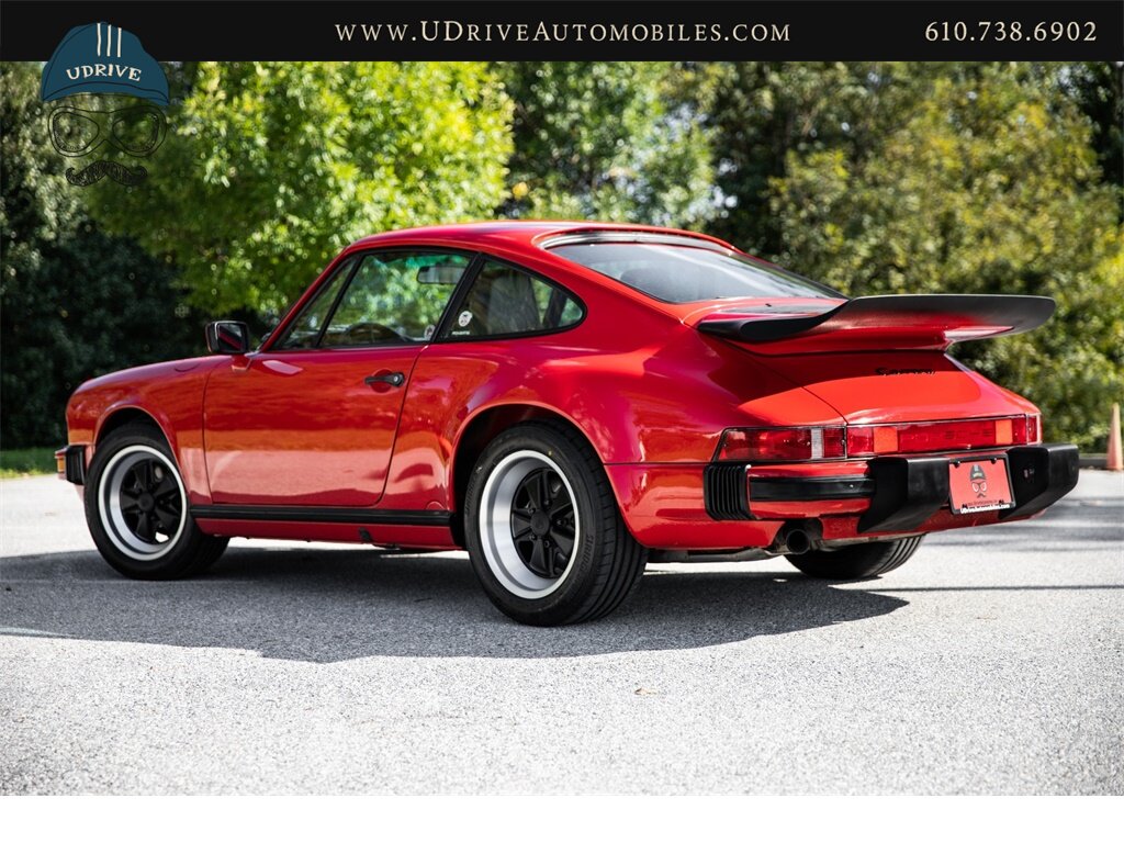 Porsche 911 Carrera 3.2 (US)