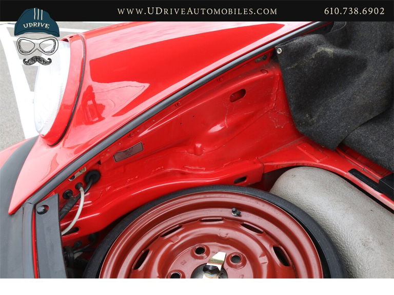 Porsche 911 Carrera 3.2 (US)