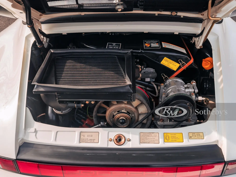 Porsche 911 Turbo 3.3