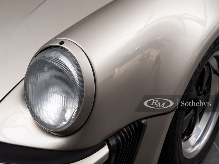 Porsche 911 Carrera 3.2 Speedster (US)