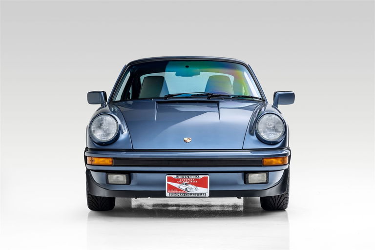 Porsche 911 Carrera 3.2 (US)