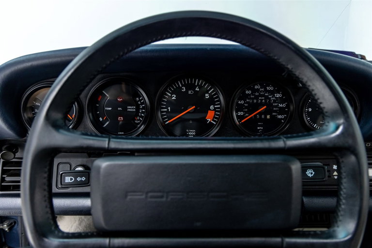 Porsche 911 Carrera 3.2 (US)