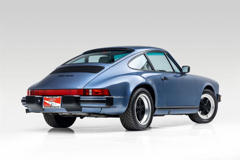 Porsche 911 Carrera 3.2 (US)