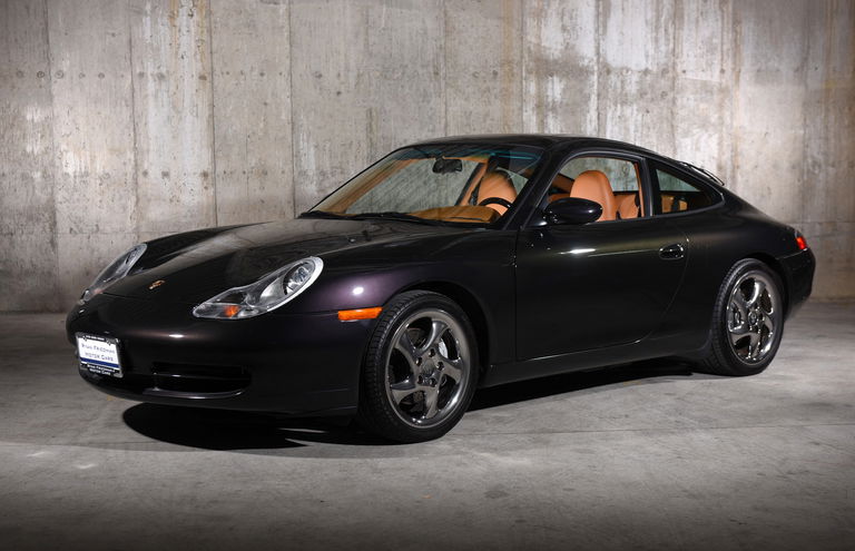 Porsche 996 Carrera 4 Millennium Edition