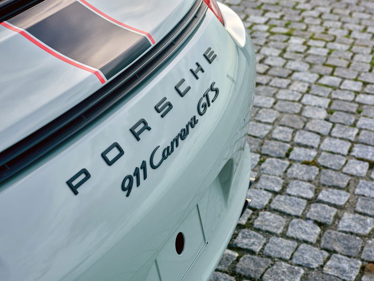 Porsche 991 Carrera GTS
