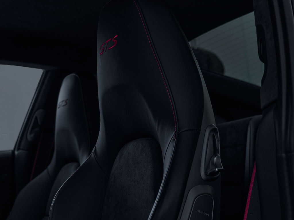 Porsche 991 Carrera GTS