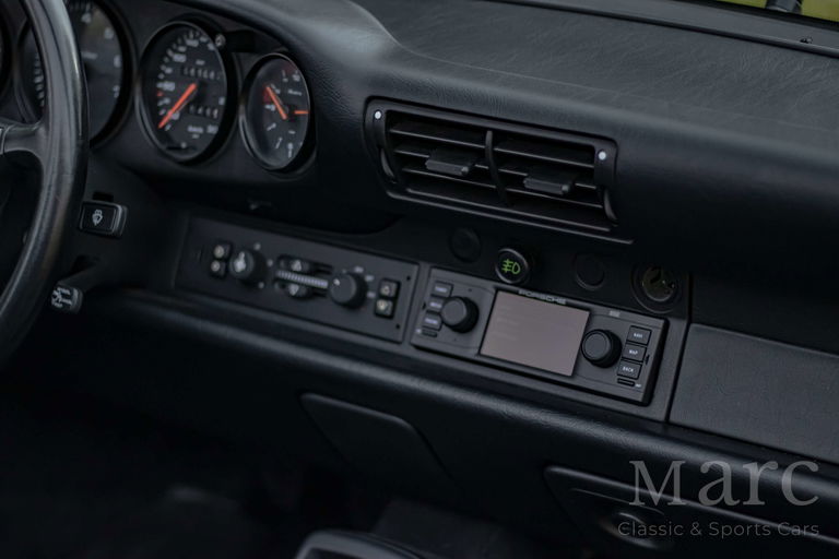 Porsche 964 Carrera 2 Speedster