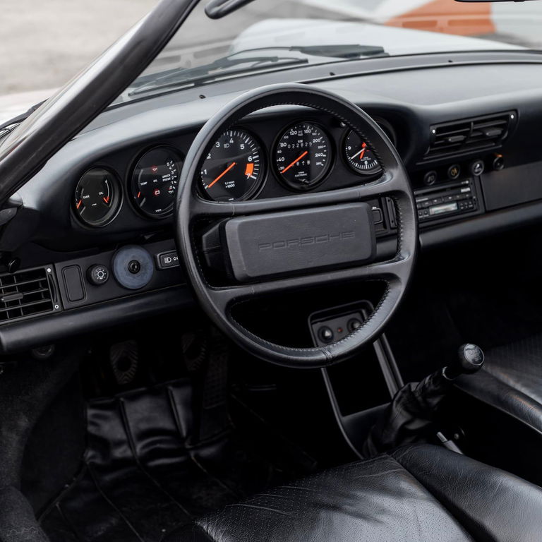 Porsche 911 Carrera 3.2 Speedster