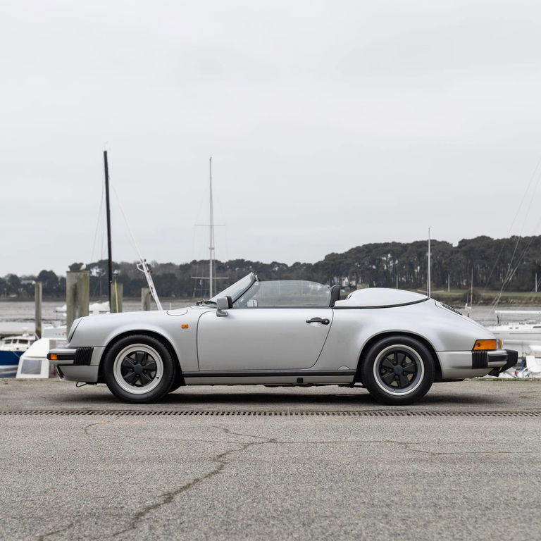 Porsche 911 Carrera 3.2 Speedster
