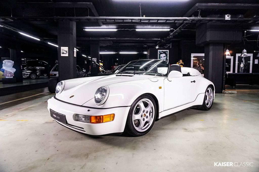 Porsche 964 Carrera 2 Speedster