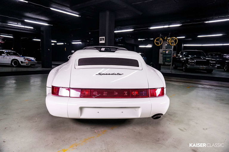 Porsche 964 Carrera 2 Speedster