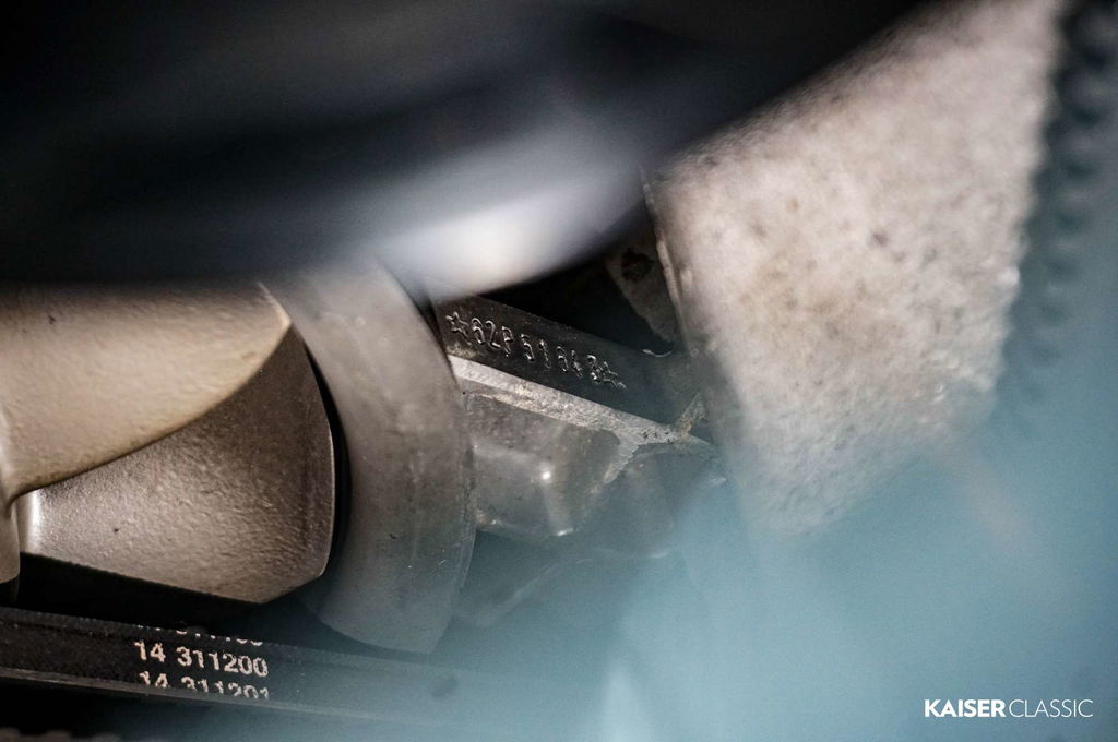 Porsche 964 Carrera 2 Speedster