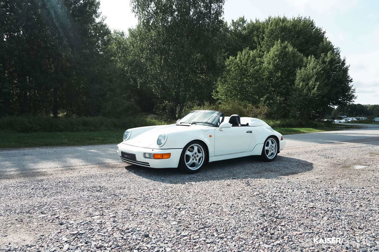 Porsche 964 Carrera 2 Speedster