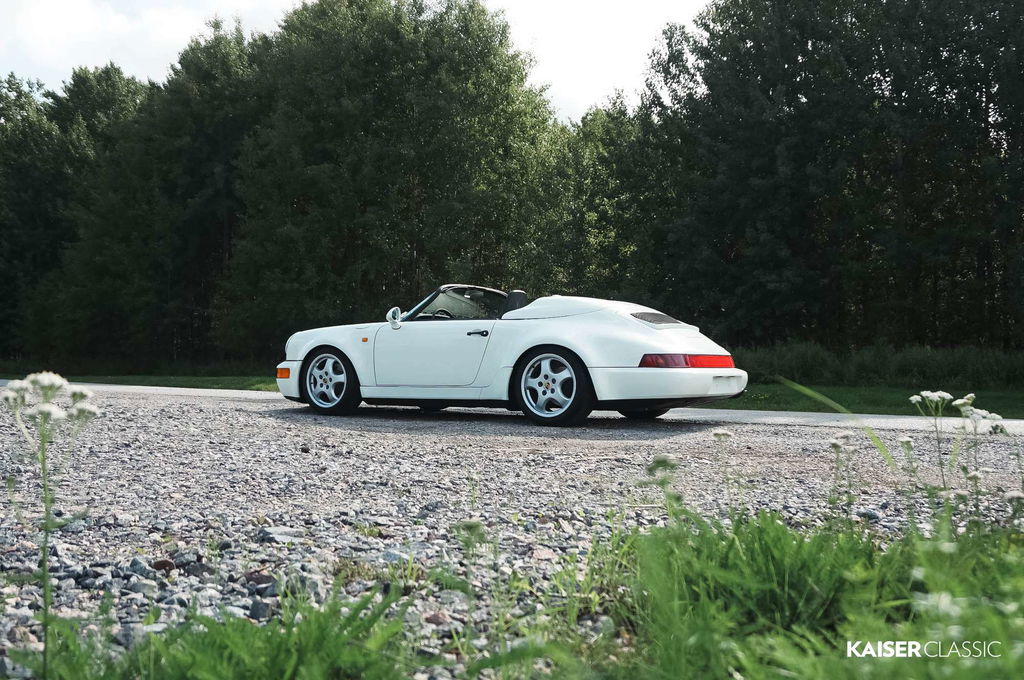 Porsche 964 Carrera 2 Speedster
