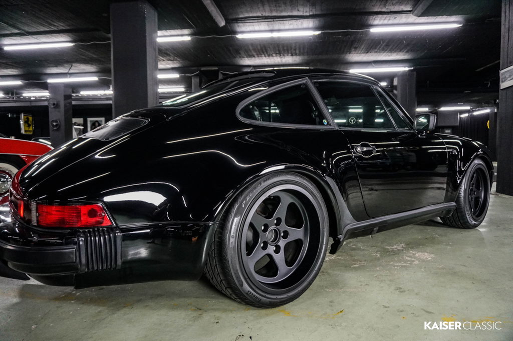 Porsche 911 Modified