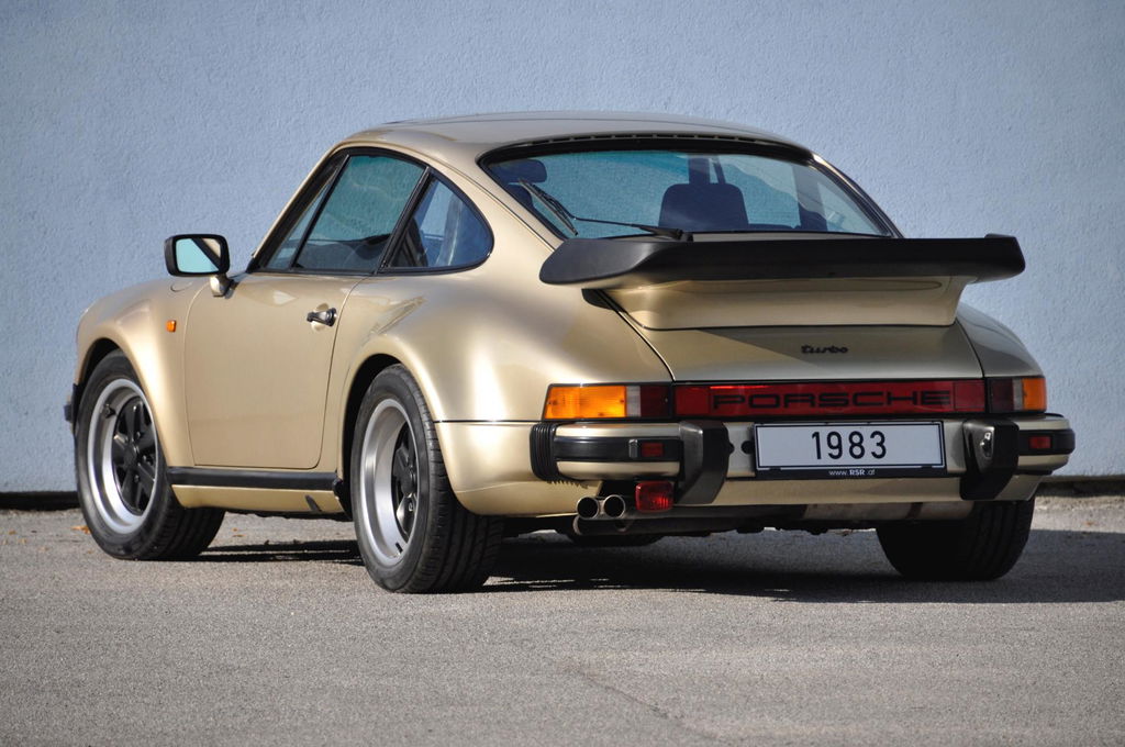 Porsche 911 Turbo 3.3