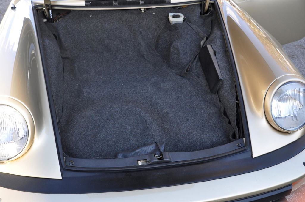 Porsche 911 Turbo 3.3