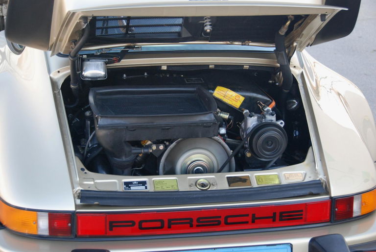 Porsche 911 Turbo 3.3