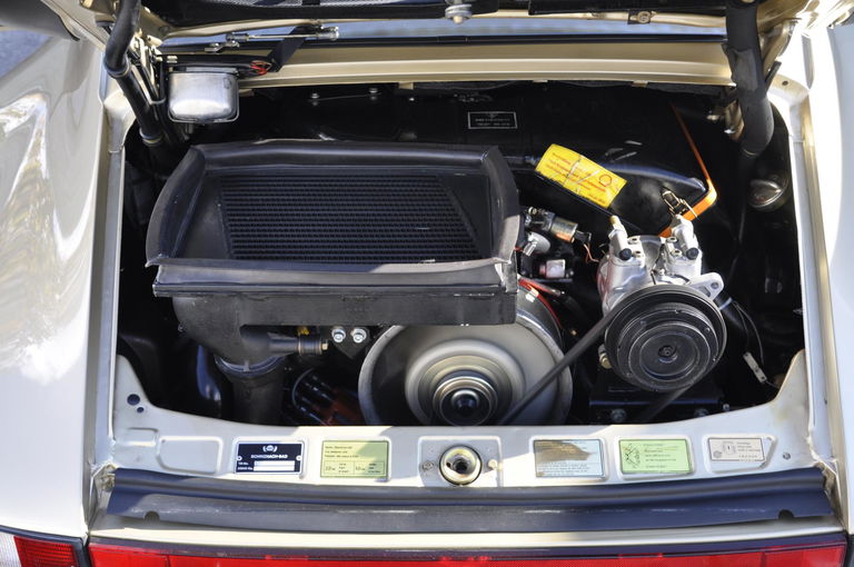 Porsche 911 Turbo 3.3