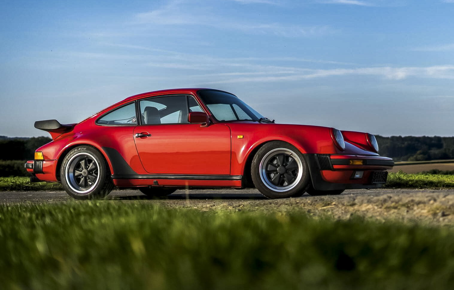 Porsche 911 Turbo 5 Gang 1989 - elferspot.com - Marktplatz für Porsche ...