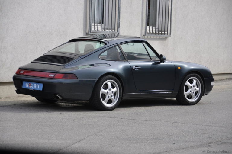 Porsche 993 Carrera 4