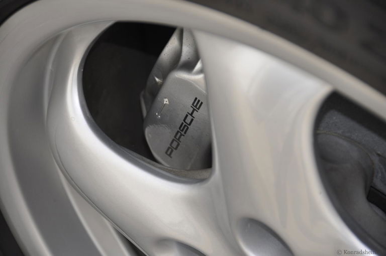 Porsche 993 Carrera 4