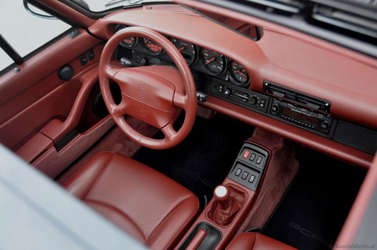 Porsche 993 Carrera 4