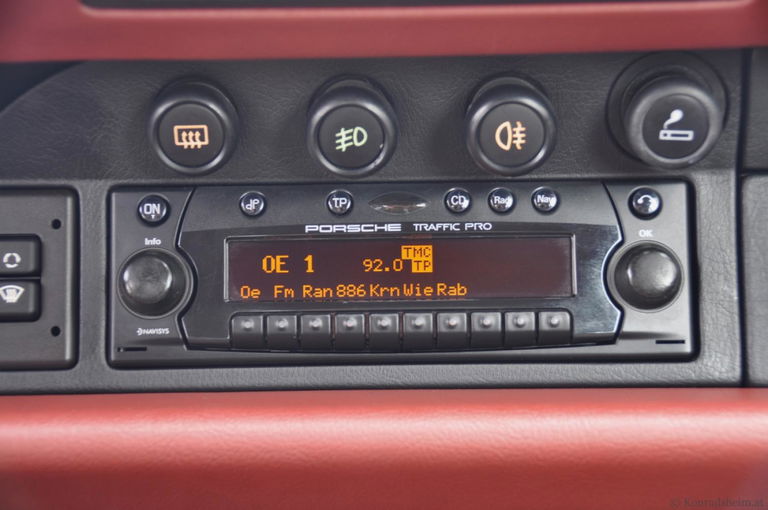 Porsche 993 Carrera 4