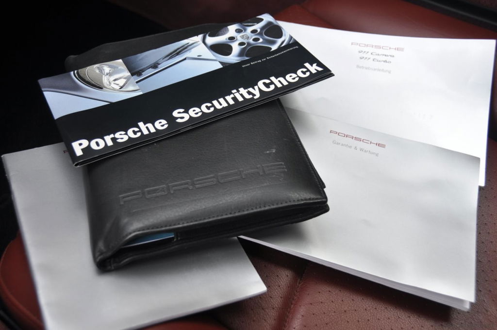 Porsche 993 Carrera 4