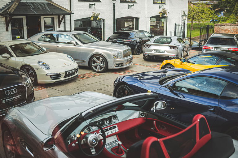 Porsche 992 GT3 Touring