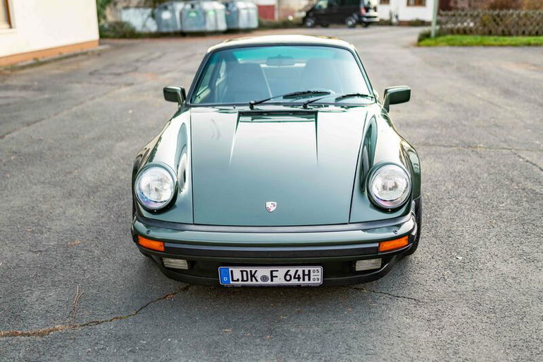 Porsche 911 Turbo 3.3