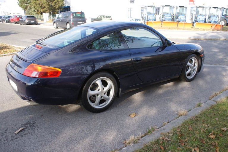Porsche 996 Carrera