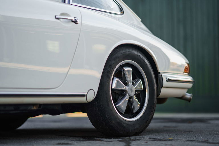 Porsche 911 (F-Modell)