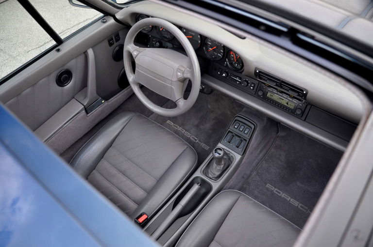 Porsche 964 Carrera 4