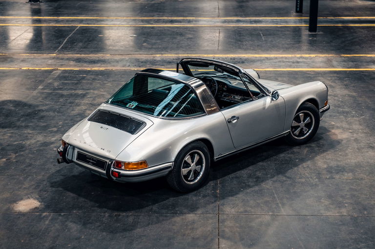 Porsche 911 T