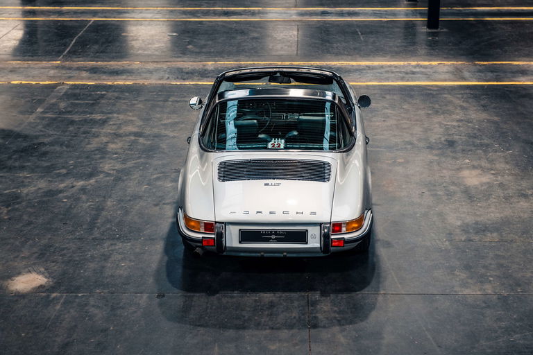 Porsche 911 T