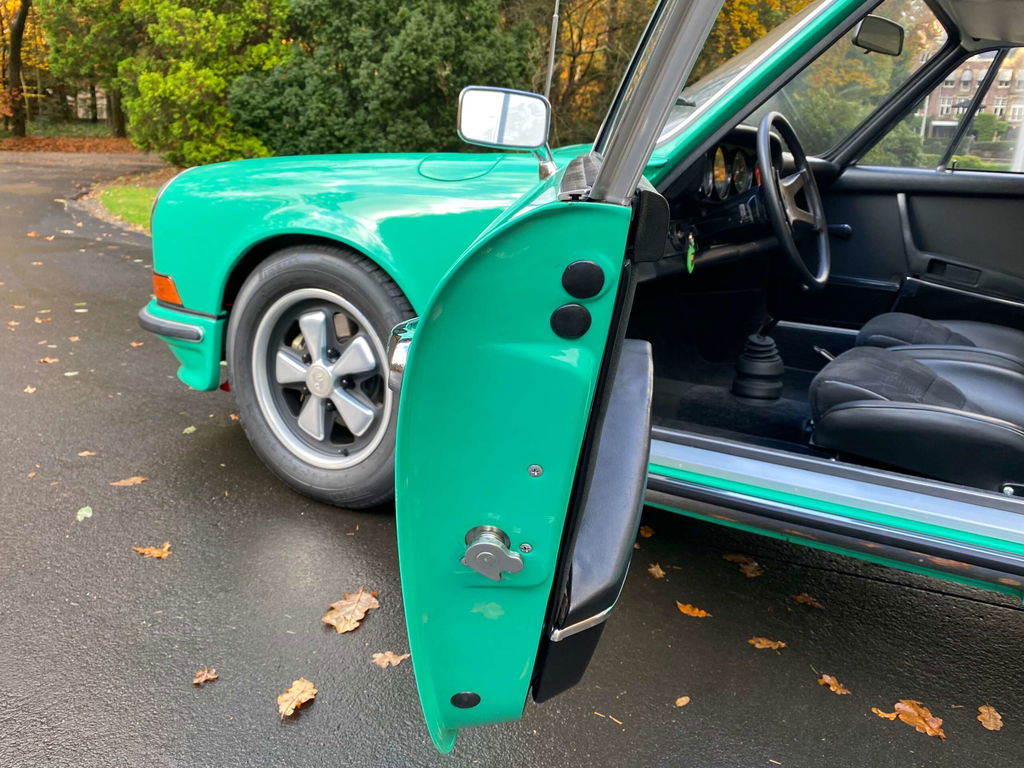 Porsche 911 Carrera RS