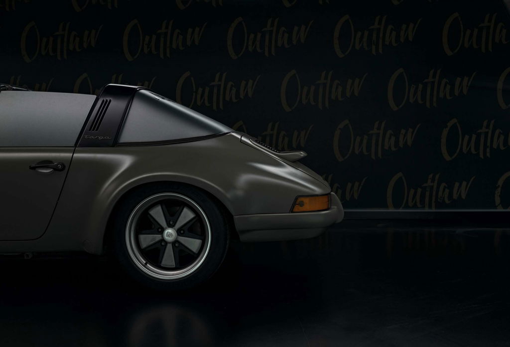 Porsche 911 Backdate